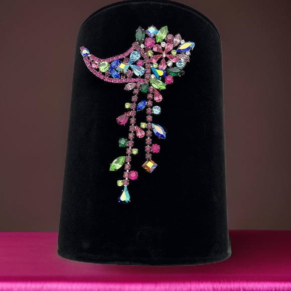 🌟NICKY BUTLER Fashion Multi Crystal Cornucopia Drop Brooch Limited NEW - Picture 2 of 14